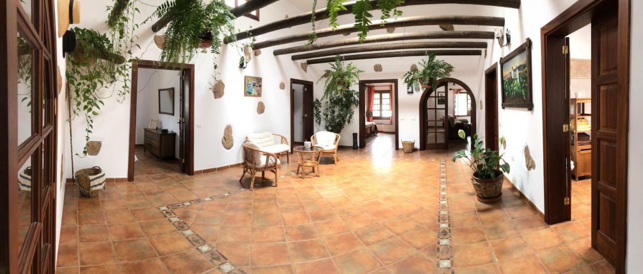Villa Eva 蒂纳霍 外观 照片